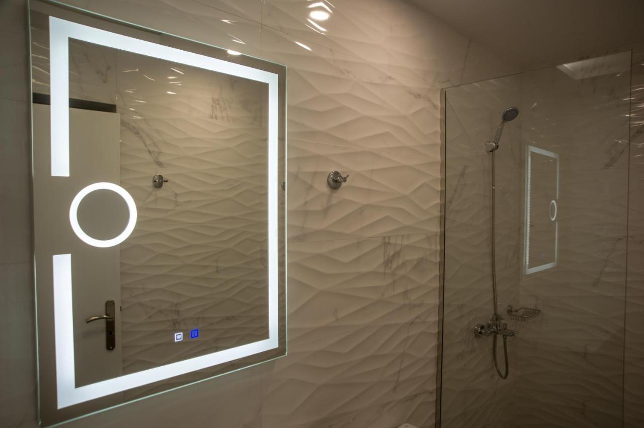 Kanari Elegant And Cozy Studios Каламата Экстерьер фото